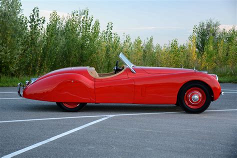 Jaguar XK120 OTS 1951 Restored condition | Staal Classic Center