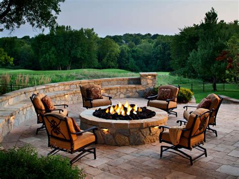 Outdoor Fire Pits Expand Outdoor Living in Madison, WI | Landscape ...