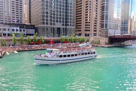 Chicago Architecture Boat Tour 2022 - Viator