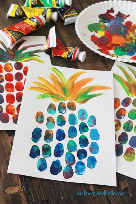 Pineapple Thumbprint Art | Fun Family Crafts