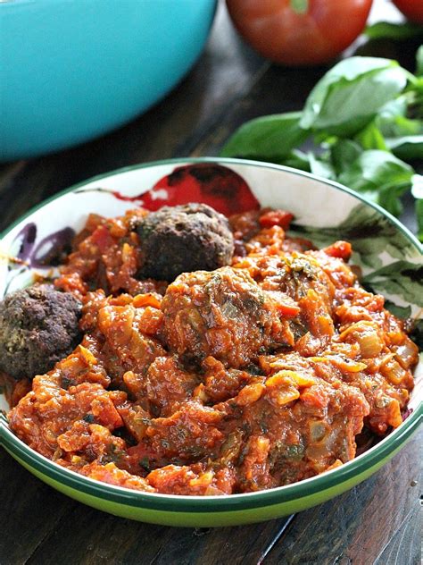 Maggiano's Meatballs Recipe - Copycat - Sweet and Savory Meals