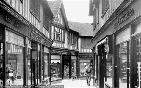 Read about the history of Ipswich and see specially selected local ...