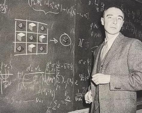 Oppenheimer inventing the atomic bomb (1945) : r/fakehistoryporn