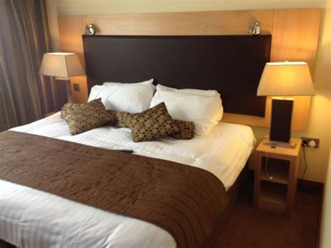 BAY HOTEL (Kinghorn) - Reviews, Photos & Price Comparison - TripAdvisor