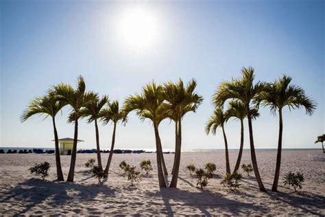 14 Best Pinellas County Beaches, Florida - Sunlight Living