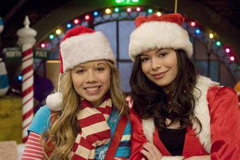 'iCarly' Reboot: Original Cast, How to Watch, Release Date, More