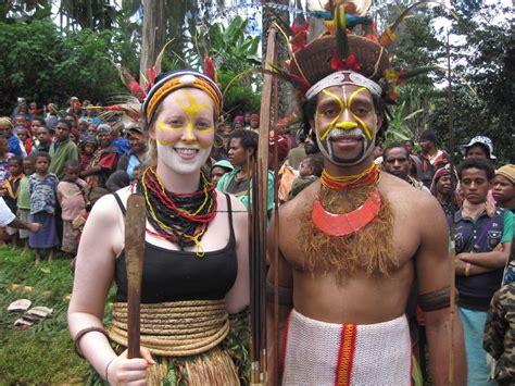 A traditional marriage ceremony in Papua New Guinea. This modern couple ...