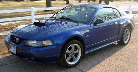 2002 Ford mustang gt v8 specs