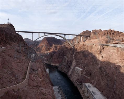 File:Completed Hoover Dam Bypass Bridge.jpg - Wikimedia Commons