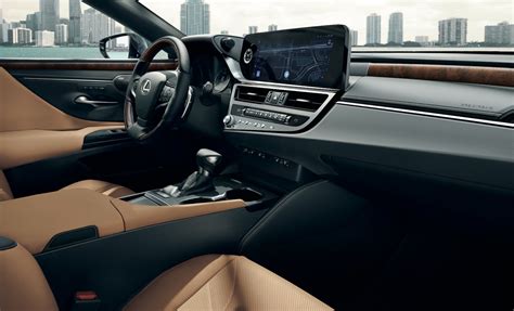 Lexus Es 350 Hybrid 2024 - Gwenni Marena