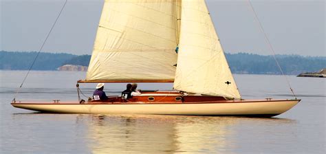 SAILBOAT OF THE MONTH - Classic Sailboats