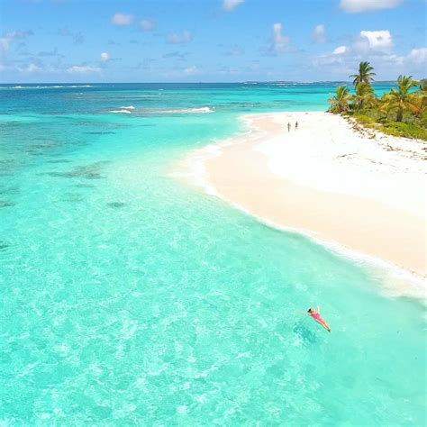 Anguilla Beaches - Shoal Bay East