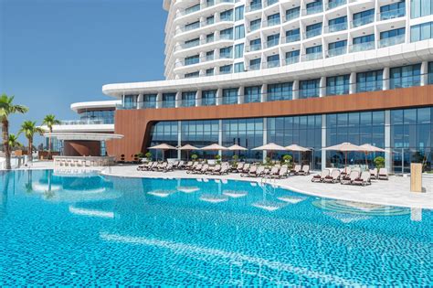 World’s largest Hampton by Hilton opens in Ras Al Khaimah - Hotelier ...