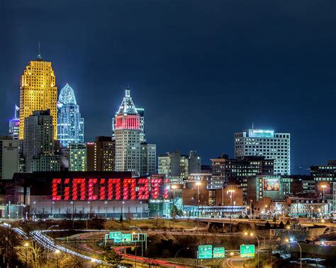 2014 Cincinnati, Ohio Night Skyline Photograph by Dave Morgan - Pixels