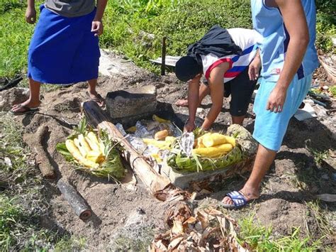 -TONGA- Culture Fair Project: Tonga- Food