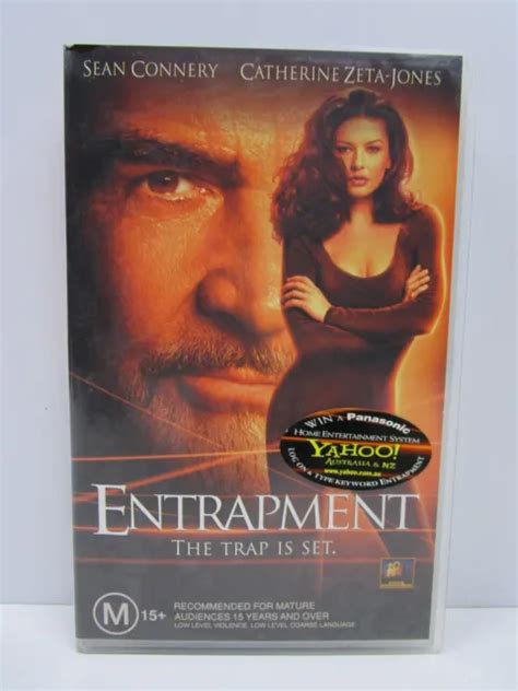 ENTRAPMENT, SEAN CONNERY, Zeta-Jones, VHS Tape, Vintage Video, Movie, M ...