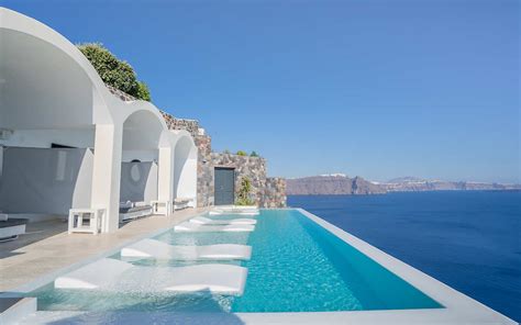 Canaves Oia Suites, Santorini | Fine Hotels + Resorts | Amex Travel BH