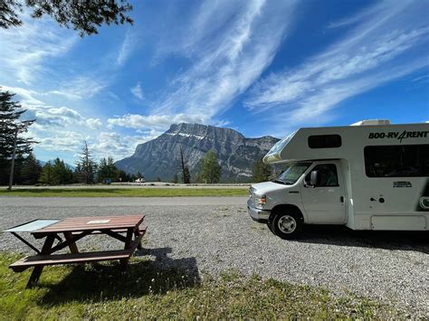 TUNNEL MOUNTAIN TRAILER COURT CAMPGROUND Hotel (Banff, Canada): Prezzi ...