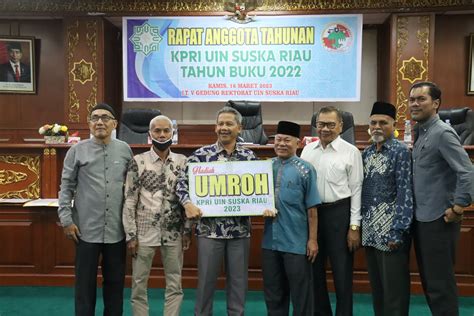 WAKIL REKTOR 2 MENDAPAT HADIAH UMROH PADA RAT KOPERASI PEGAWAI REPUBLIK ...