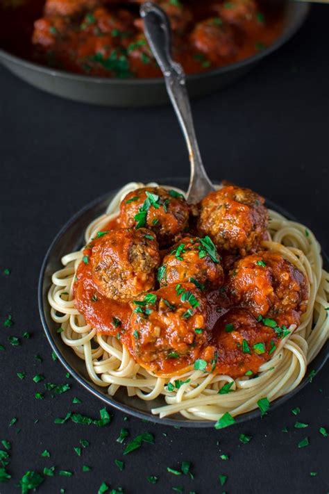 Vegetarian Mushroom Meatballs - COOKTORIA