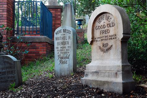 The Tombstones and Creepy Old Crypts of Walt Disney World’s Haunted ...