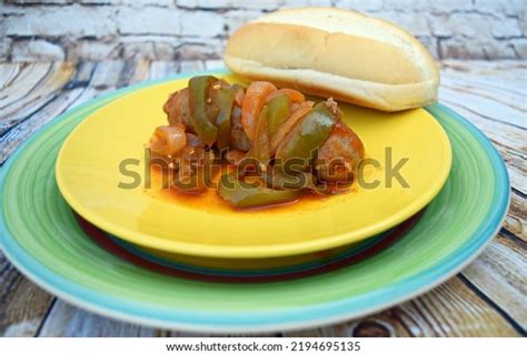 320 Green Bell Pepper Strips Plate Stock Photos, Images & Photography ...