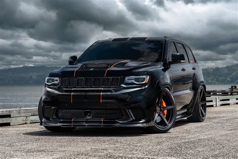 4 Carbon Fiber Mods For Jeep Grand Cherokee Trackhawk – Feral Industries