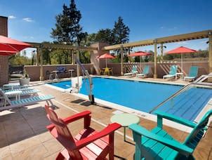 Hotel Amenities - Tru by Hilton Murfreesboro