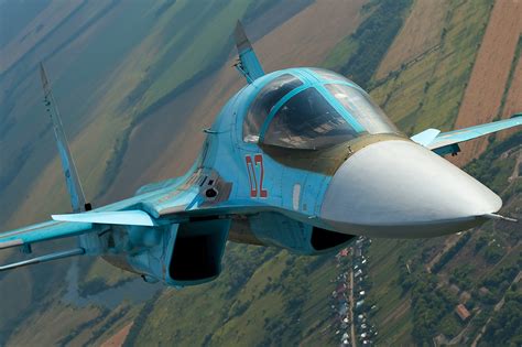 Russian Sukhoi Su-34 Fullback Heavy Strike Fighter | Global Military Review