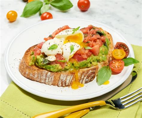 Smashed Avocado Toast with Jammy Eggs - Cookidoo® – the official ...