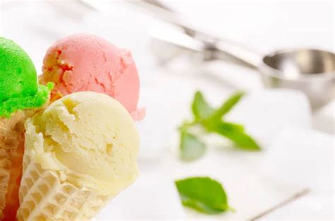 Ice cream cones and scoop Stock Photo by ©e_mikh 132537428