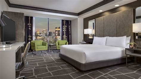 Luxor remodeling 1,700 hotel rooms: Travel Weekly