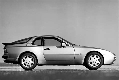 Porsche 944 Turbo S (1988) - Stuttcars