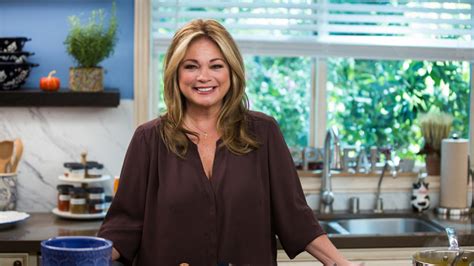 Valerie Bertinelli & Top TV Chefs Share Their Favorite Summer Dishes