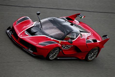 Feel the rawness of the Ferrari FXX K as it takes on Daytona