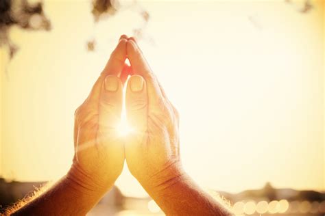 Praying Hands Wallpapers - WallpaperSafari