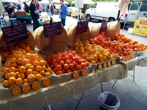 When Does Orange (and Mandarin) Season Begin (and End)?