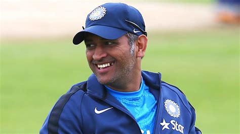 Ms Dhoni Smile Wallpapers - Wallpaper Cave