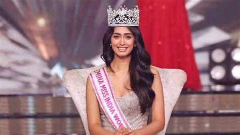 Crowned Femina Miss India 2022, Read to know who is Sini Shetty ...