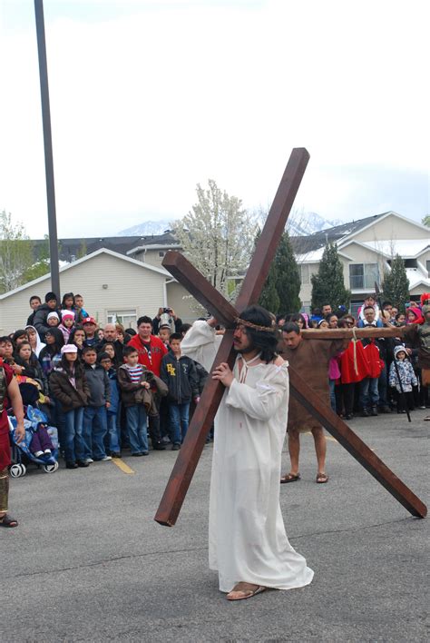 Utah Hispanic-Latino Catholics celebrate their cultural traditions ...