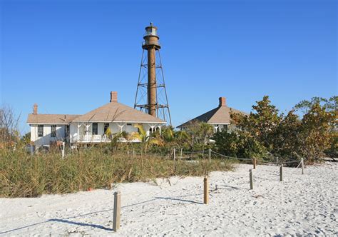 Are Dogs Allowed On Beach At Sanibel Island By Lighthouse