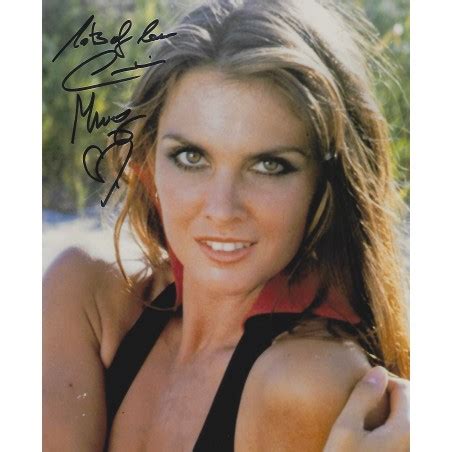 Caroline MUNRO autograph