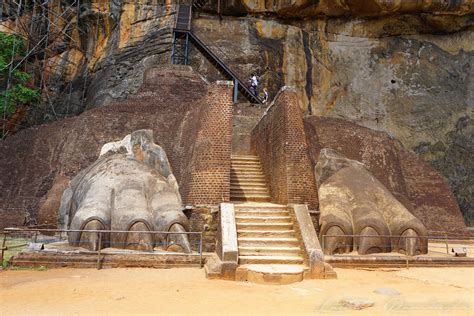 Sigiriya - The Lions Rock - Trip Guide Sri Lanka