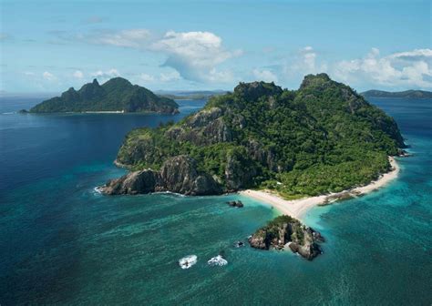 Tourism Fiji Offers 2017 DEMA Show Dive Special - DeeperBlue.com