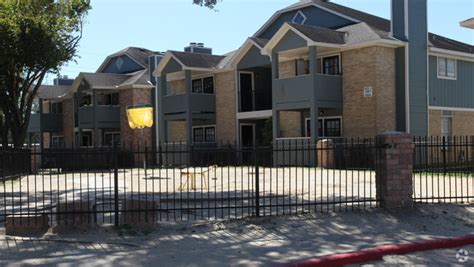 Rosslyn Heights - Apartments in Houston, TX | Apartments.com