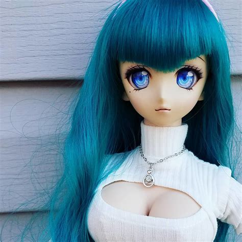 new Rue | Her first photo in her new outfit and wig. ^_^ Rue… | Flickr