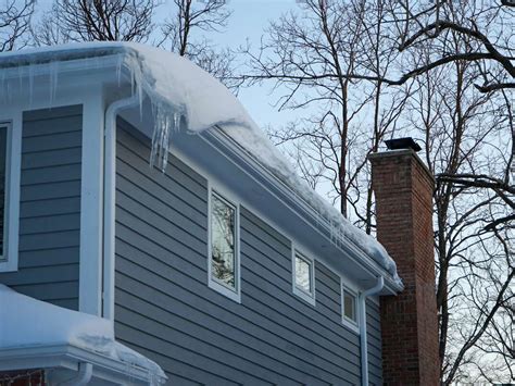 Snow Roof Load: How Much Snow Can a Roof Hold? | HomeServe USA