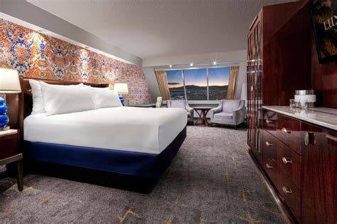 Luxor Shows Off Pyramid Tower Room Renovations