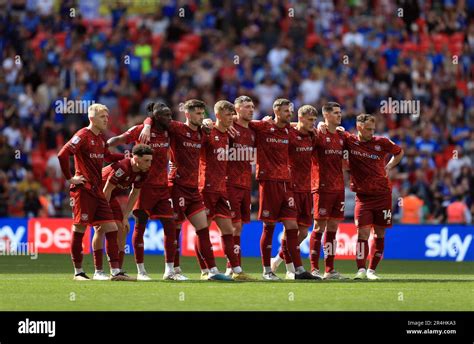 Carlisle United players during the penalty shoot out in the Sky Bet ...