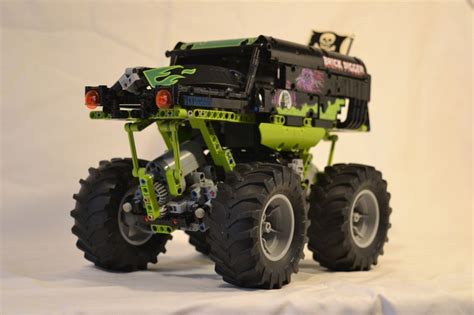 LEGO MOC Brick Digger - RC Technic GraveDigger by Technicalities by KK ...